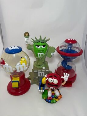 M&M'S Red, Green & Blue Character dispensers